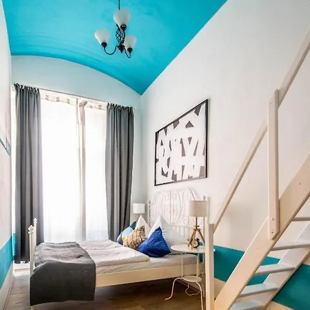 Sweet By Ruterra Apartman *